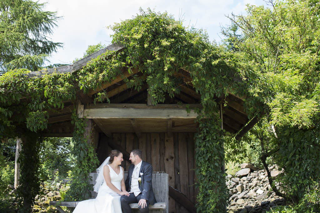 Hochzeit_Brautpaarshooting_Ehrenberg bei Sebnitz und Neustadt in Sachsen_Isabel Doil_7